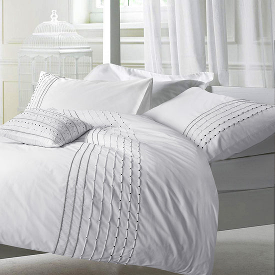 Ostrich 100 Cotton Embroidered