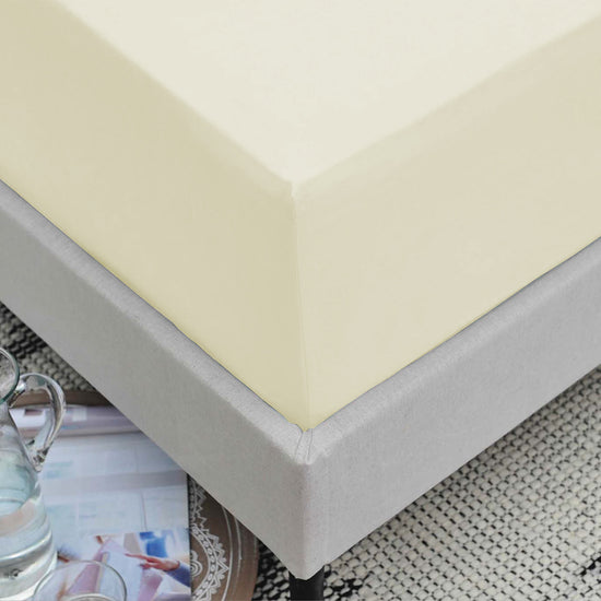 400 Plain Dye Fitted Sheet